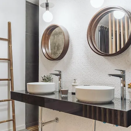 Seaview Apartment
